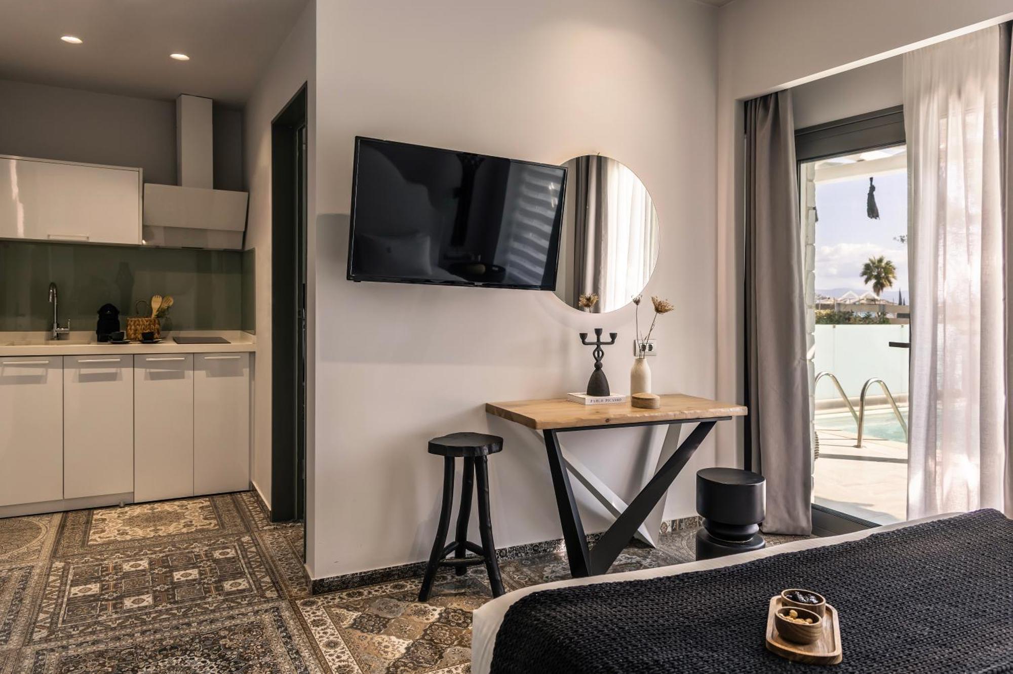 Blue Carpet Luxury Suites ペフコホリ エクステリア 写真
