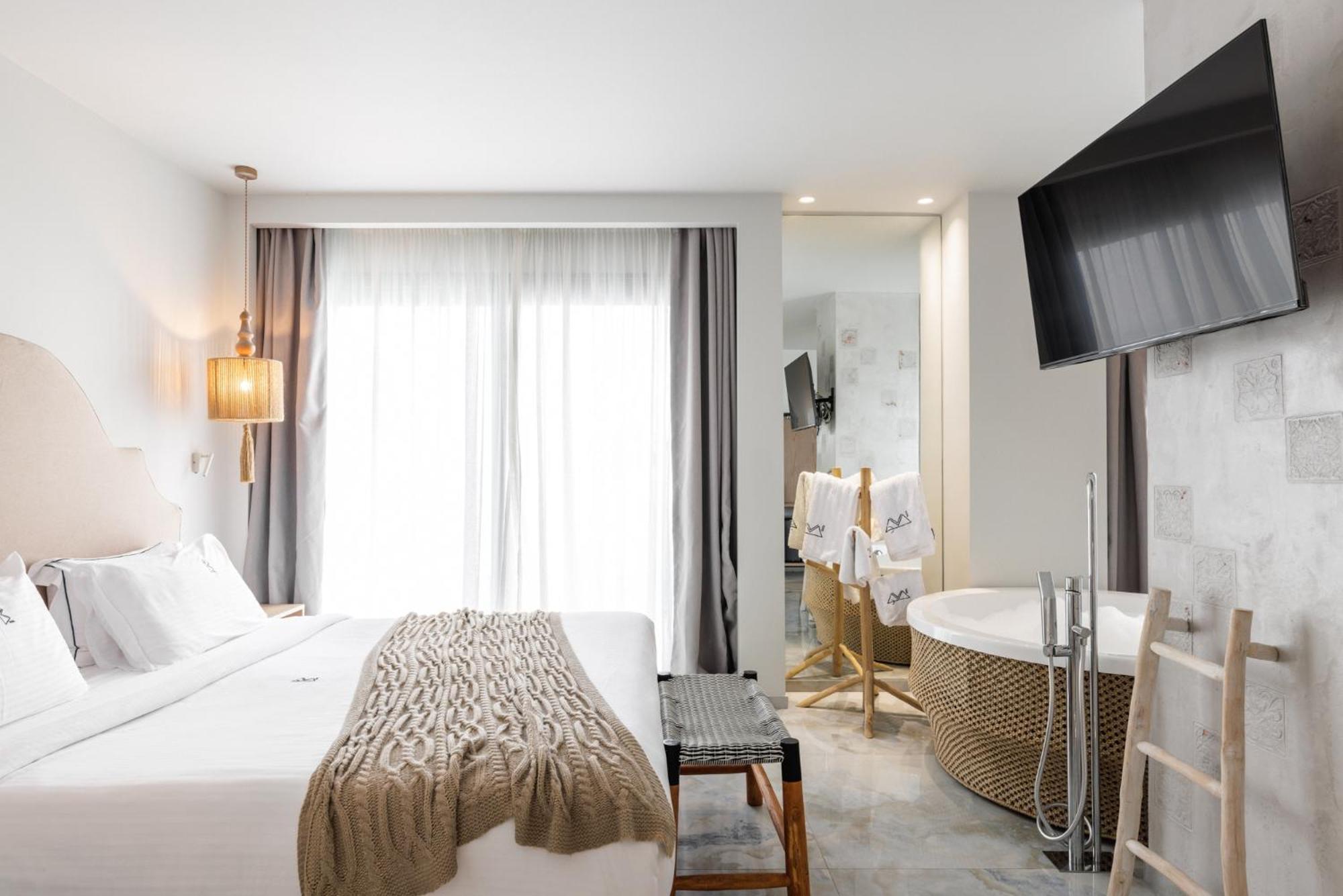 Blue Carpet Luxury Suites ペフコホリ エクステリア 写真