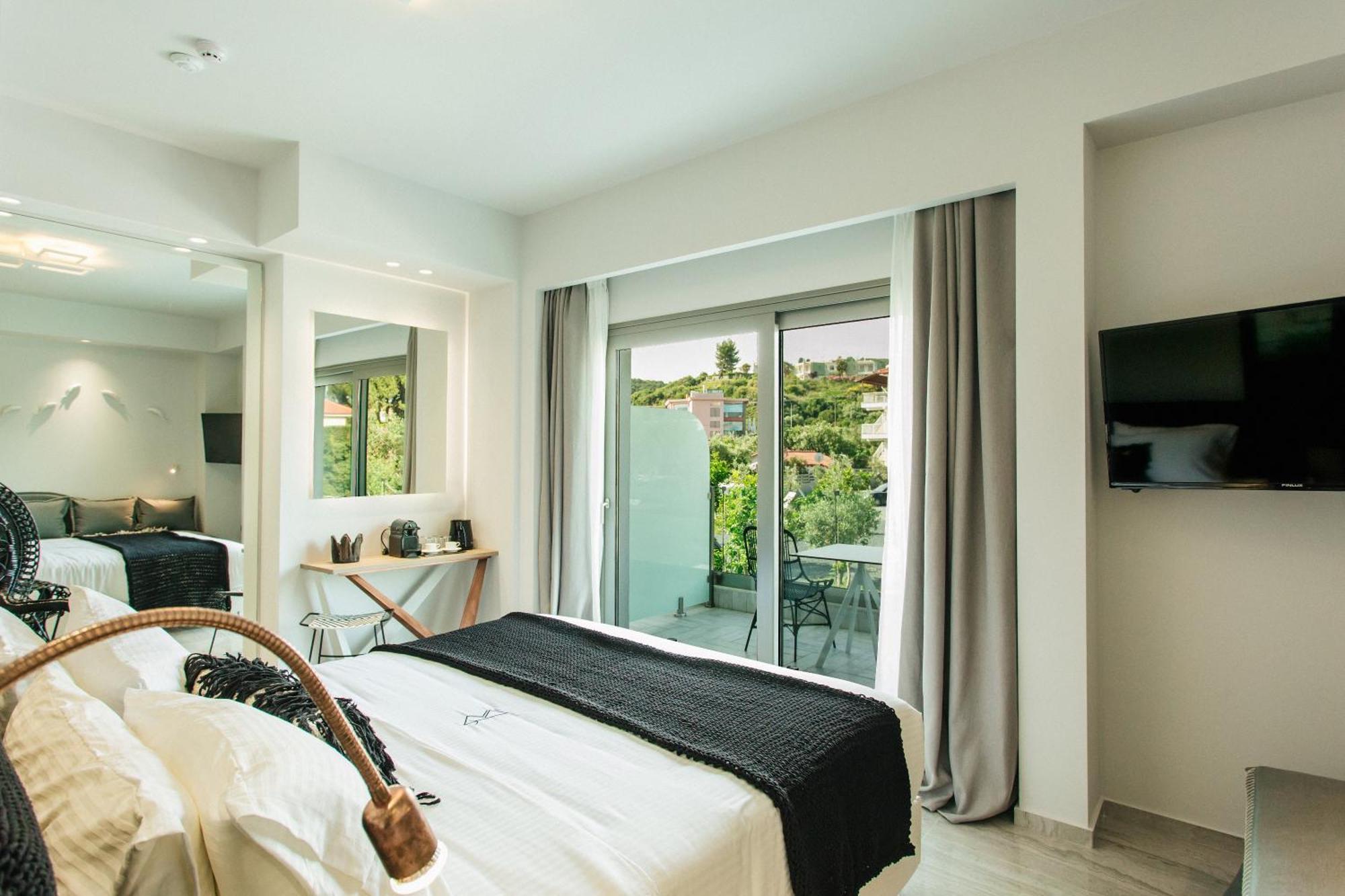 Blue Carpet Luxury Suites ペフコホリ エクステリア 写真