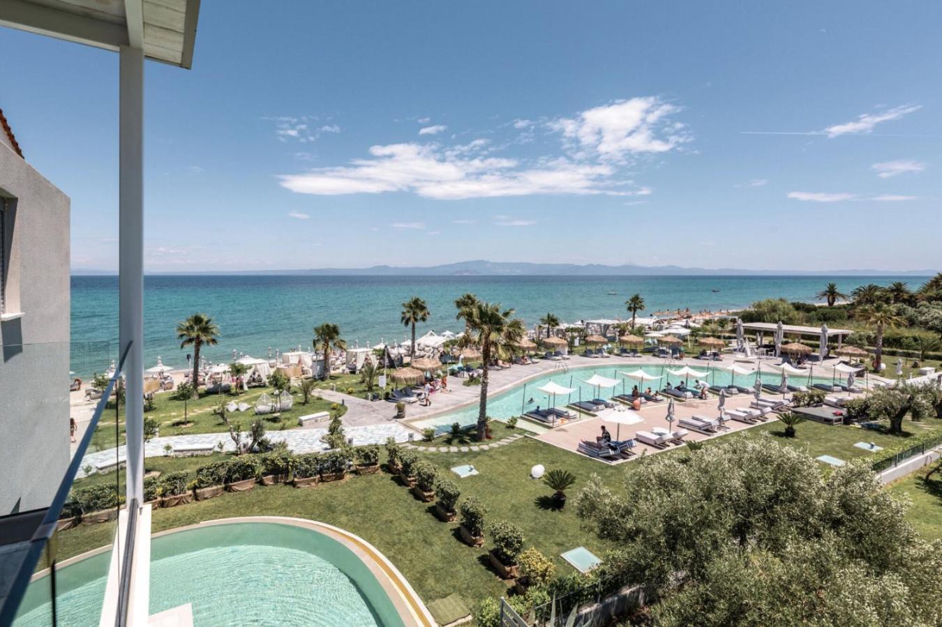 Blue Carpet Luxury Suites ペフコホリ エクステリア 写真
